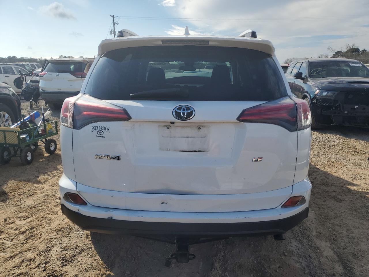 2017 TOYOTA RAV4 LE - Image 6