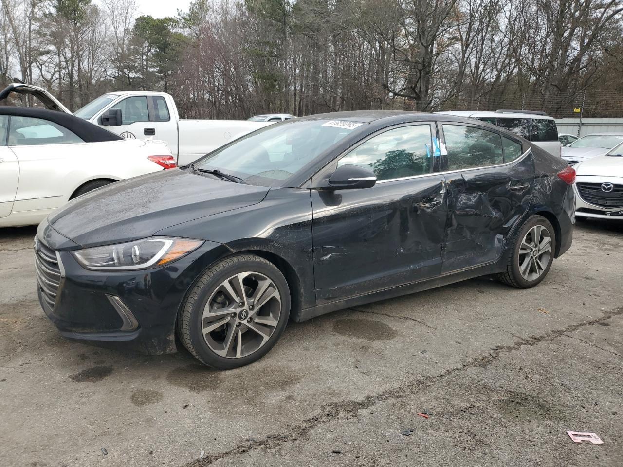 2018 HYUNDAI ELANTRA SE