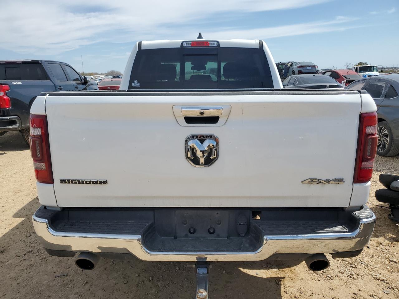 2019 RAM 1500 BIG H - Фото 6