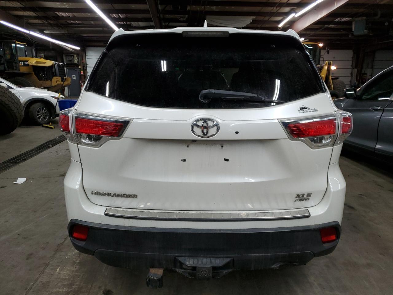 2014 TOYOTA HIGHLANDER - Фото 6