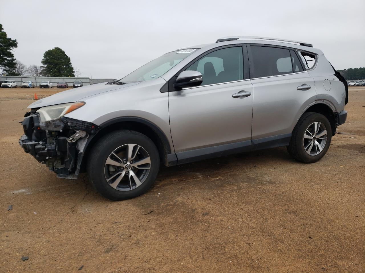 2016 TOYOTA RAV4 XLE
