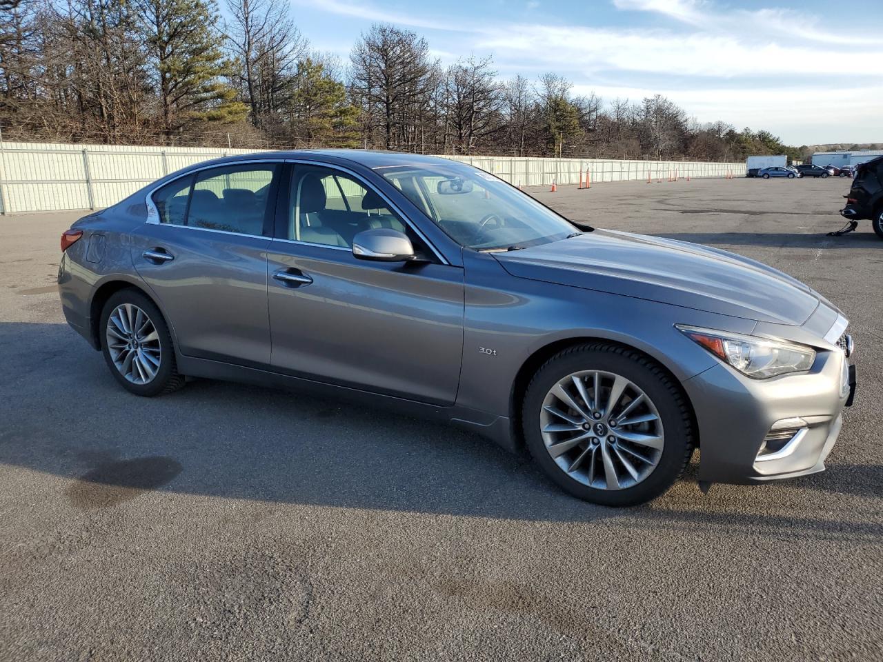 2018 INFINITI Q50 LUXE - Image 4