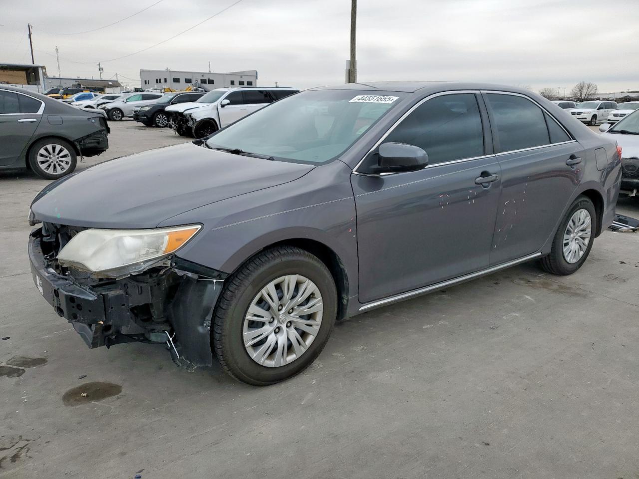 2014 TOYOTA CAMRY L