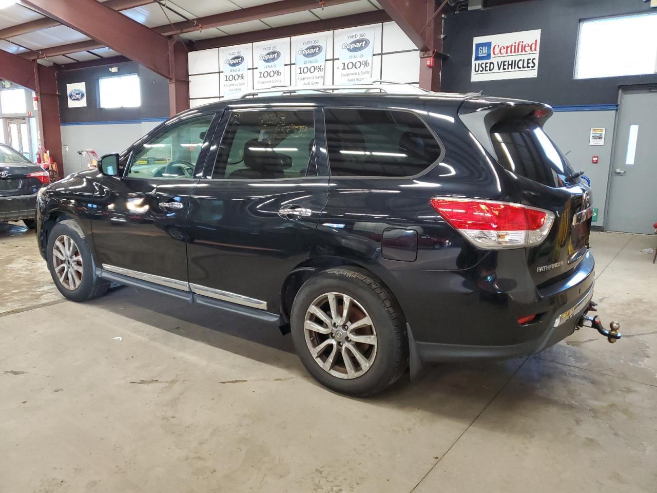 2013 NISSAN PATHFINDER - Фото 2