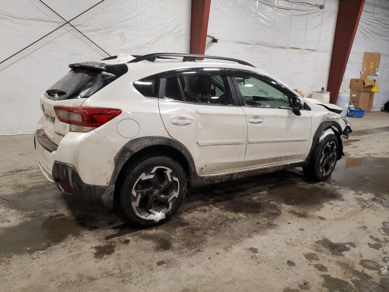 2021 SUBARU CROSSTREK - Фото 3