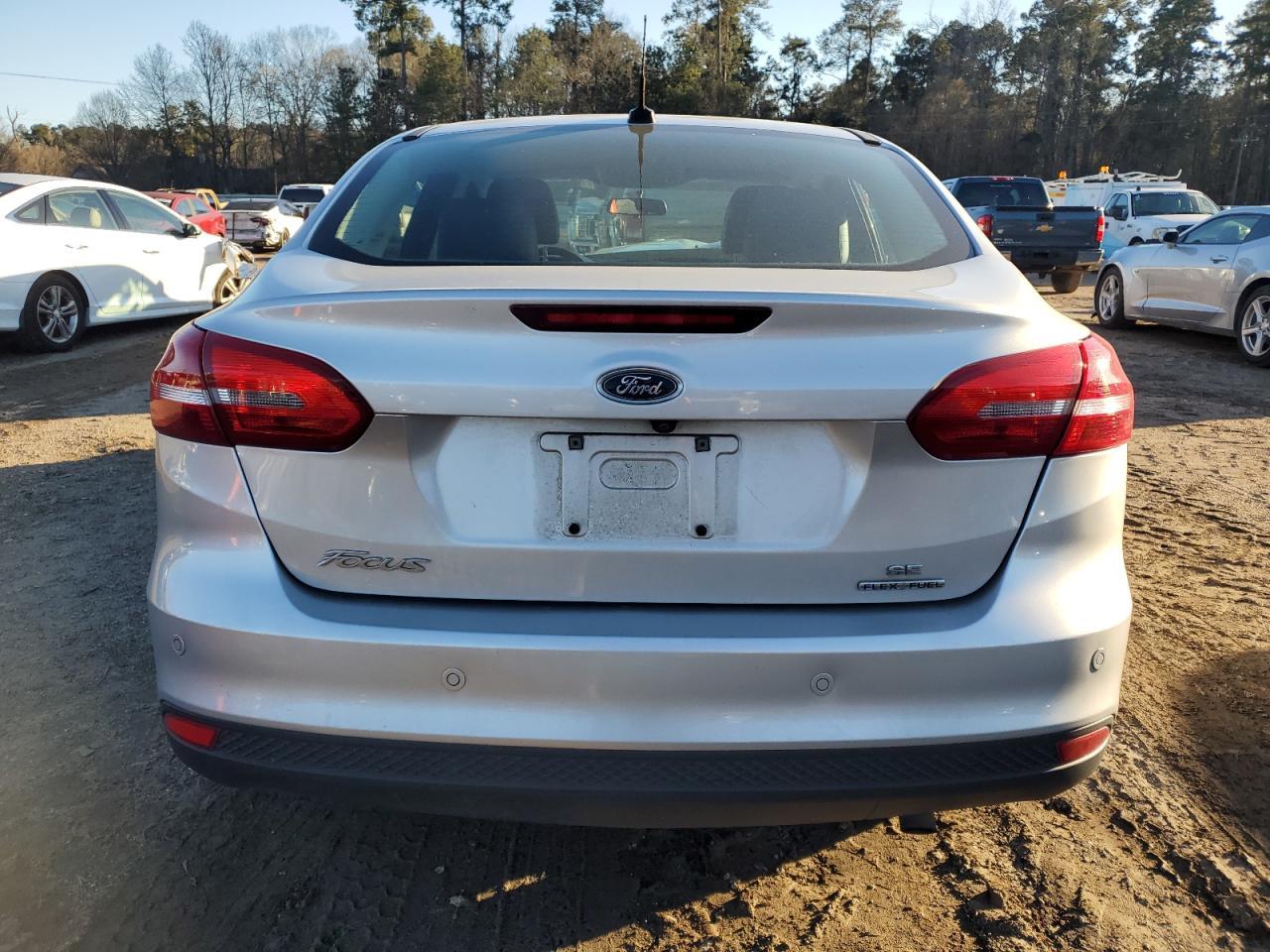 2016 FORD FOCUS SE - Фото 6