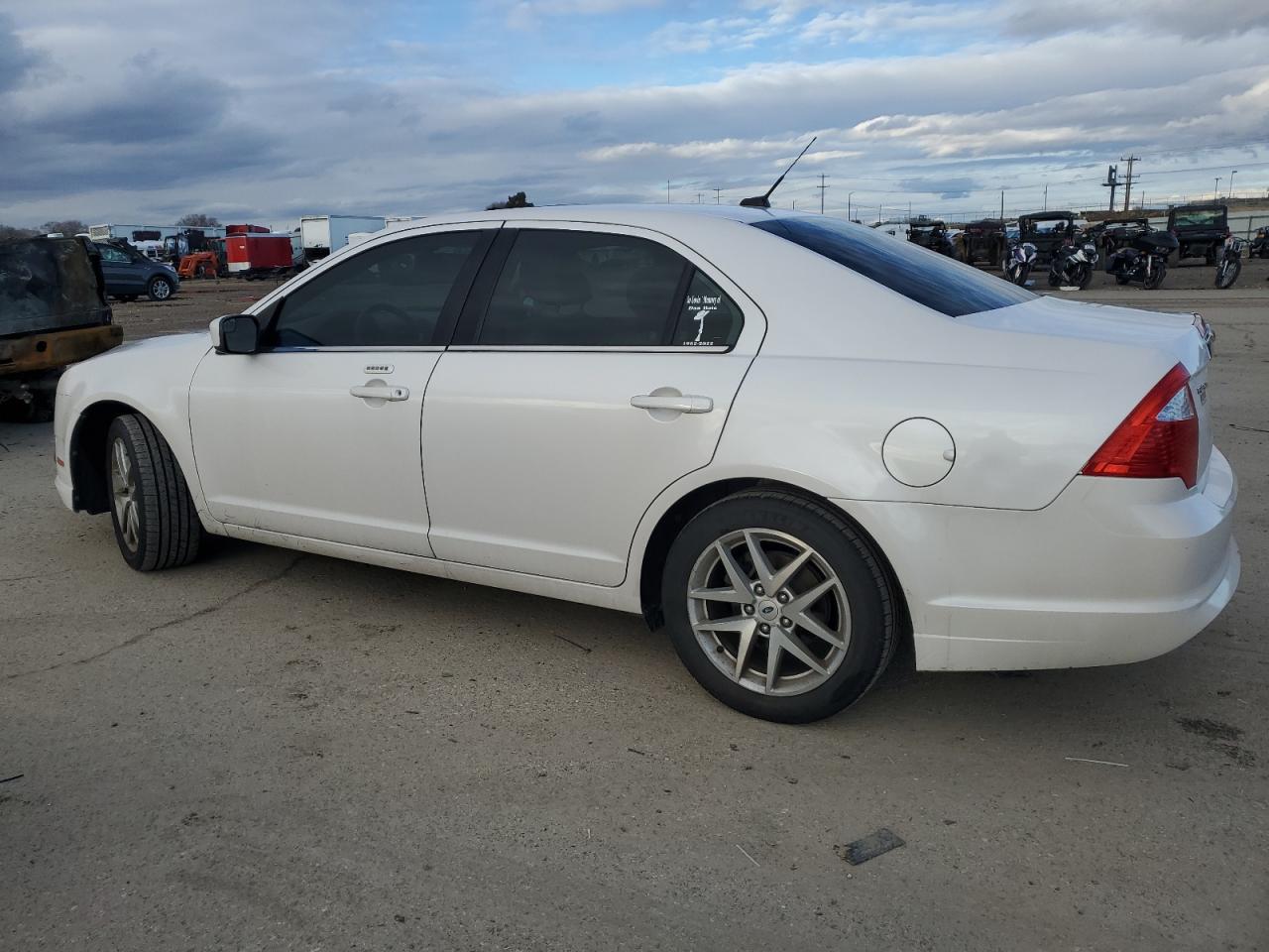 2011 FORD FUSION SEL - Фото 2