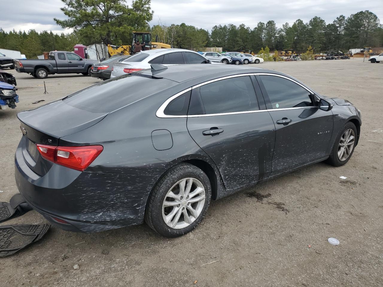 2017 CHEVROLET MALIBU LT - Image 3