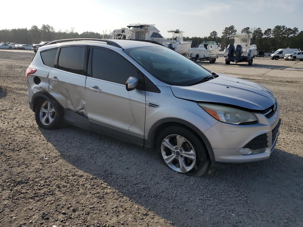 2014 FORD ESCAPE SE - Image 4