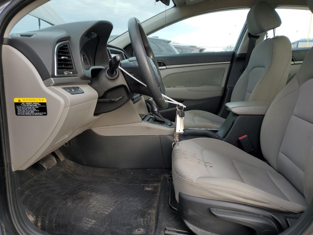 2018 HYUNDAI ELANTRA SE - Фото 7