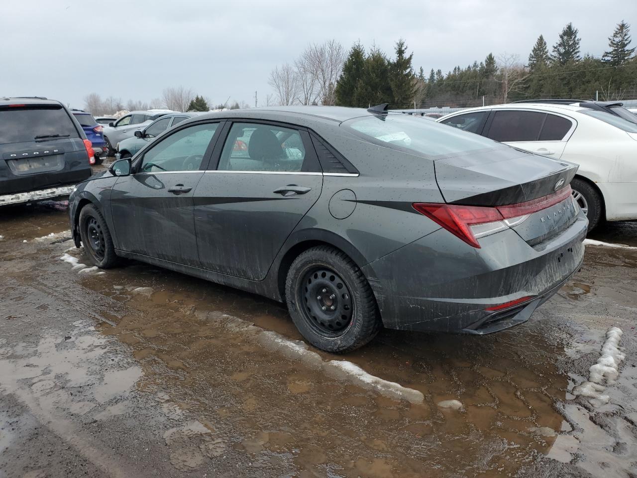 2023 HYUNDAI ELANTRA SE - Фото 2