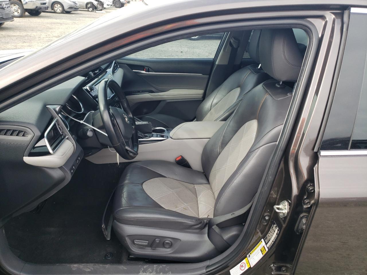 2018 TOYOTA CAMRY L - Image 7