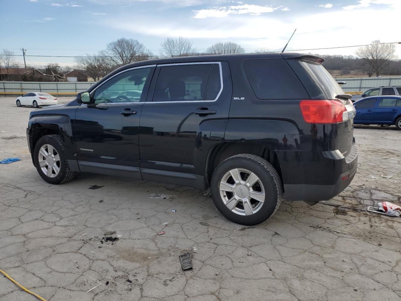 2012 GMC TERRAIN SL - Image 2
