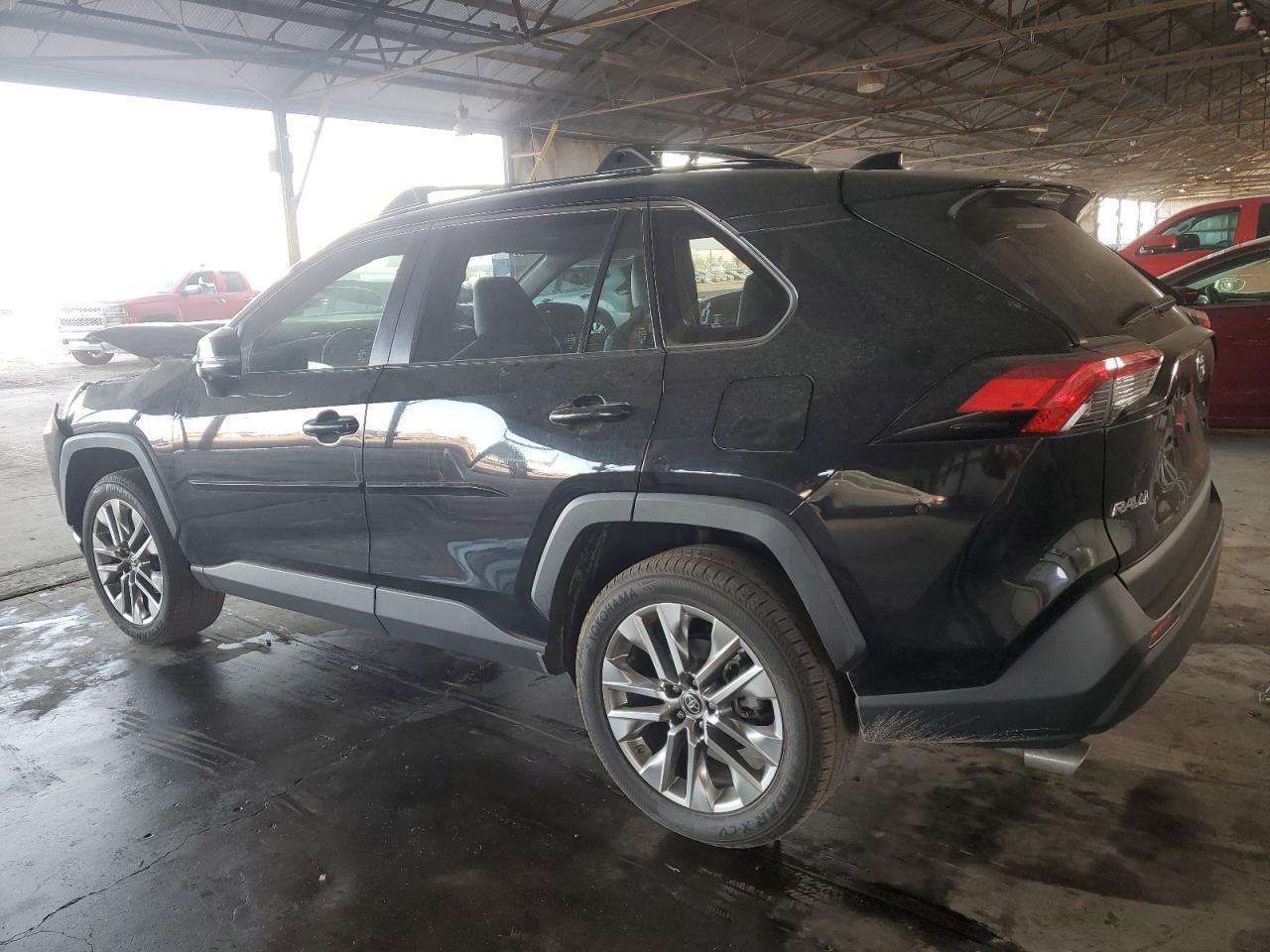 2019 TOYOTA RAV4 XLE P - Image 2