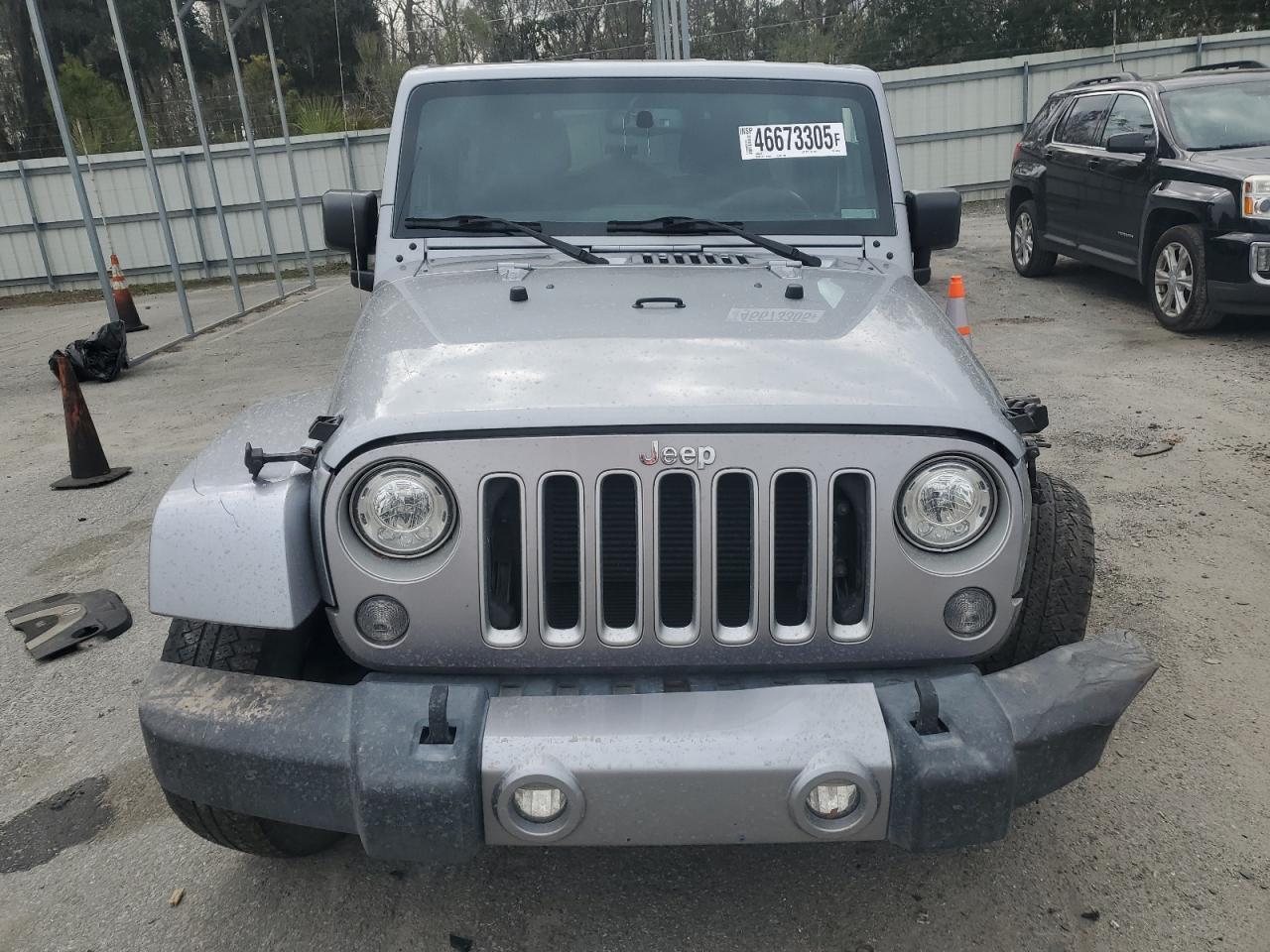 2017 JEEP WRANGLER U - Image 5