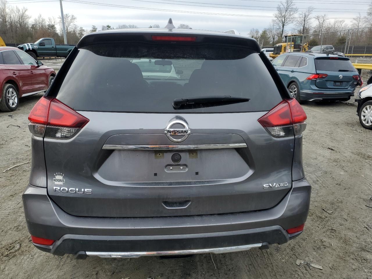 2017 NISSAN ROGUE S - Image 6