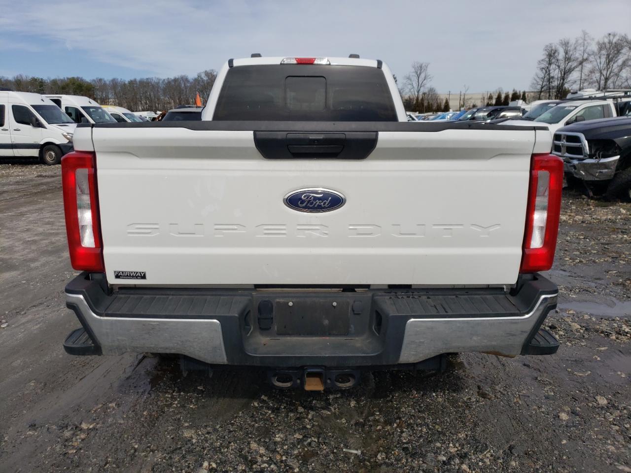 2024 FORD F250 SUPER - Image 6