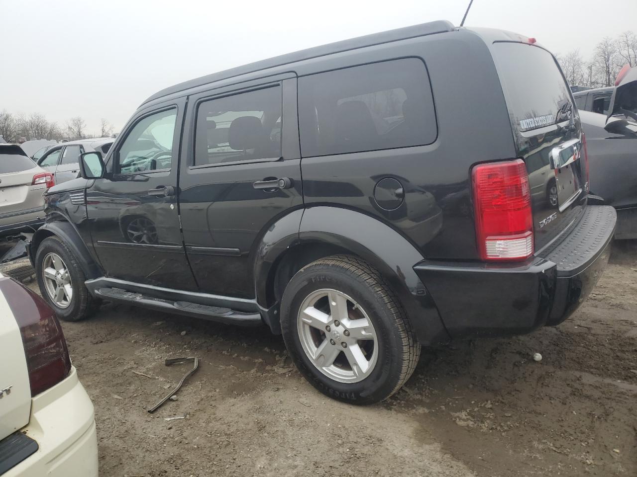 2010 DODGE NITRO SXT - Image 2