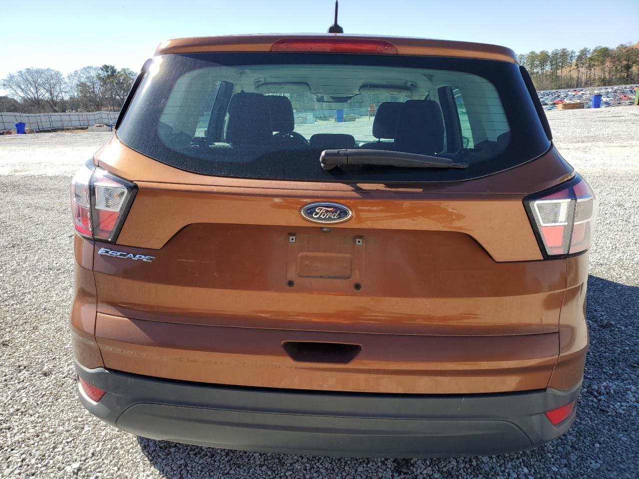 2017 FORD ESCAPE S - Image 6