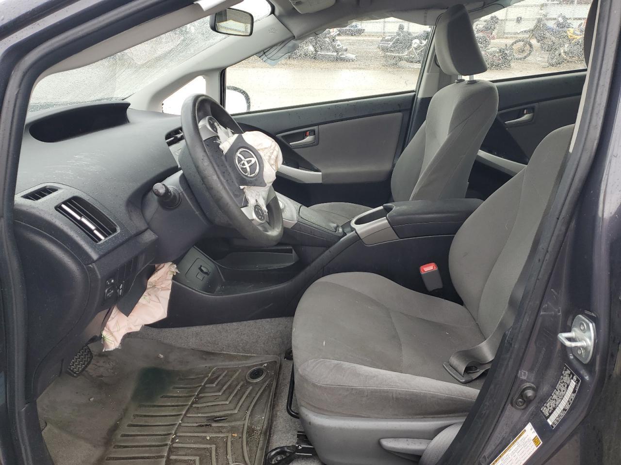 2013 TOYOTA PRIUS - Image 7