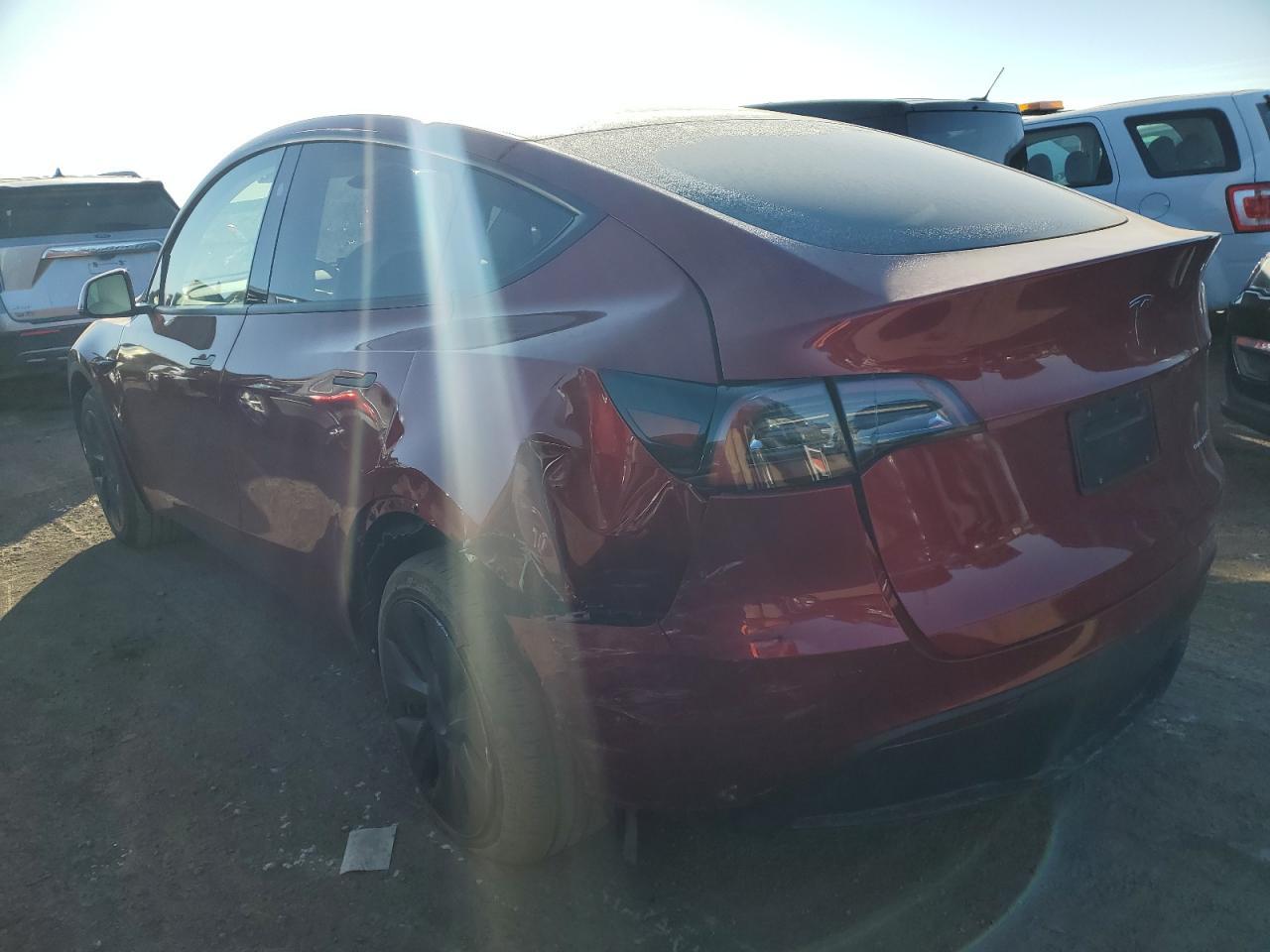 2025 TESLA MODEL Y - Image 2