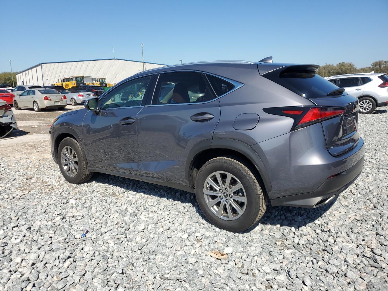 2020 LEXUS NX 300 - Фото 2