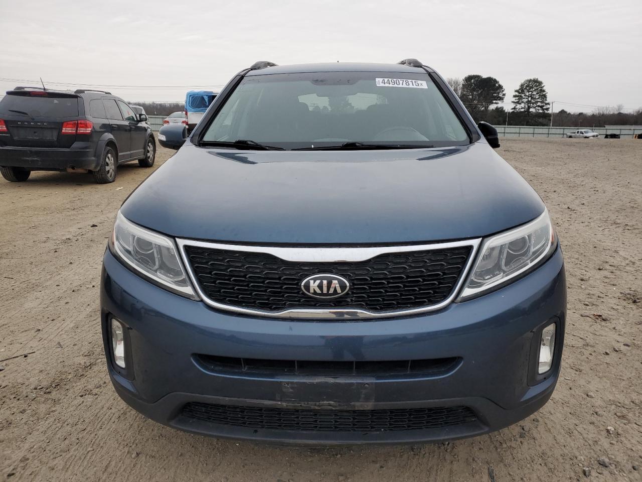 2014 KIA SORENTO LX - Image 5