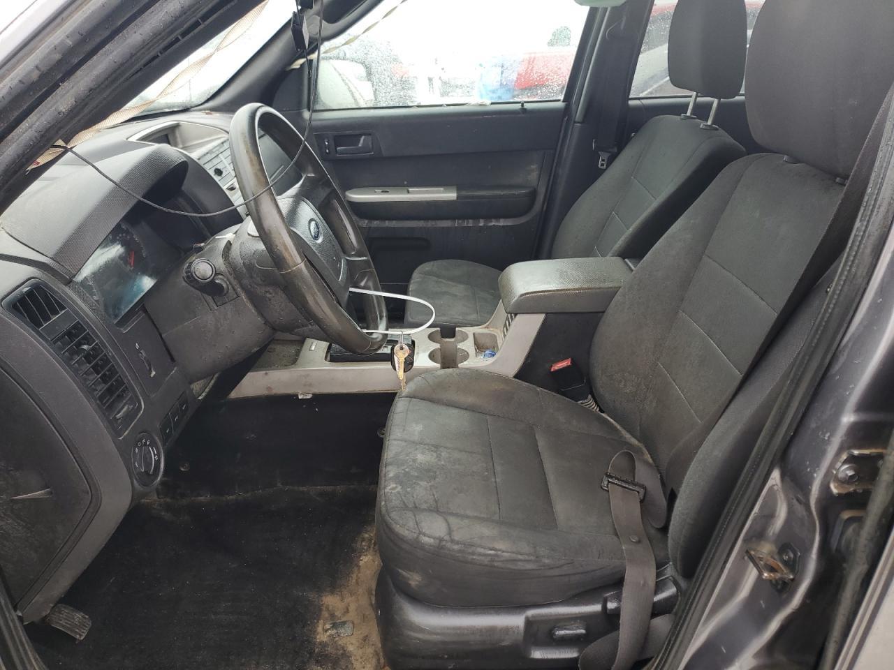 2010 FORD ESCAPE XLT - Image 7