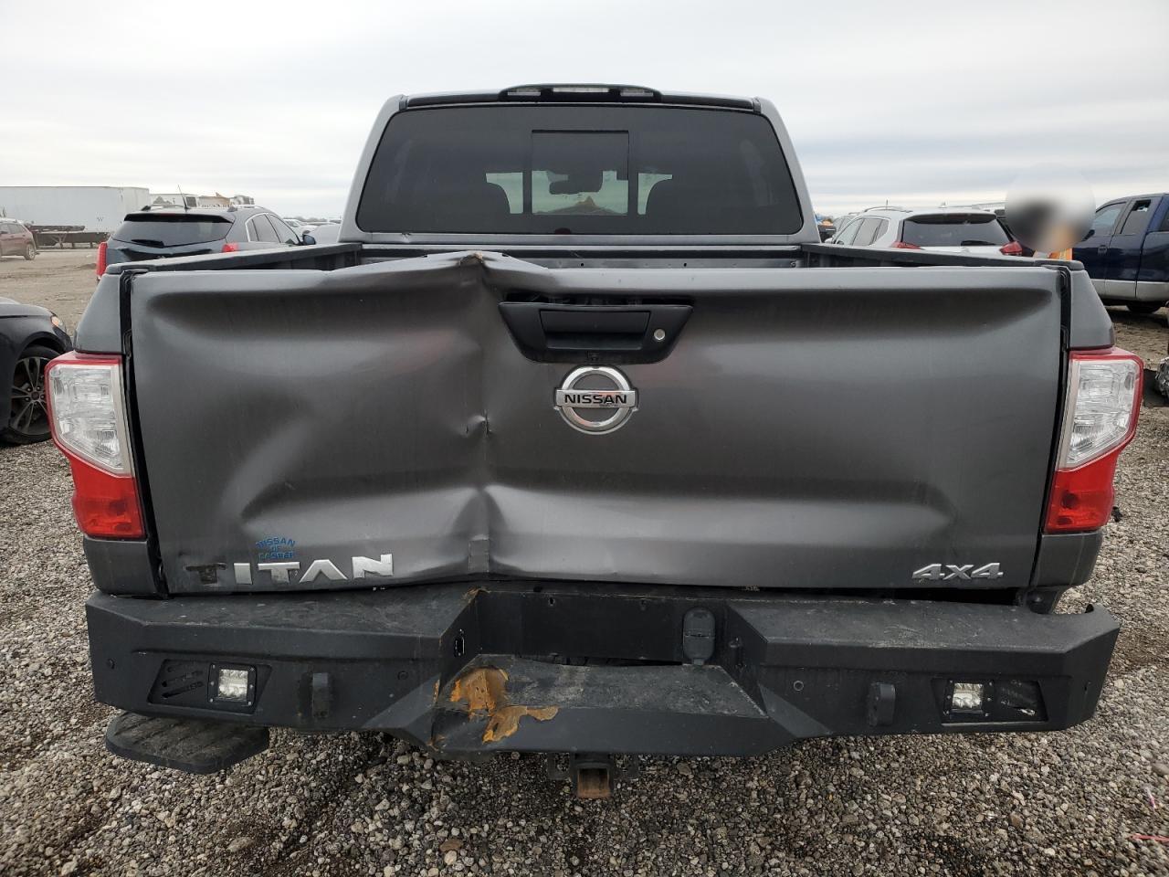 2021 NISSAN TITAN SV - Фото 6