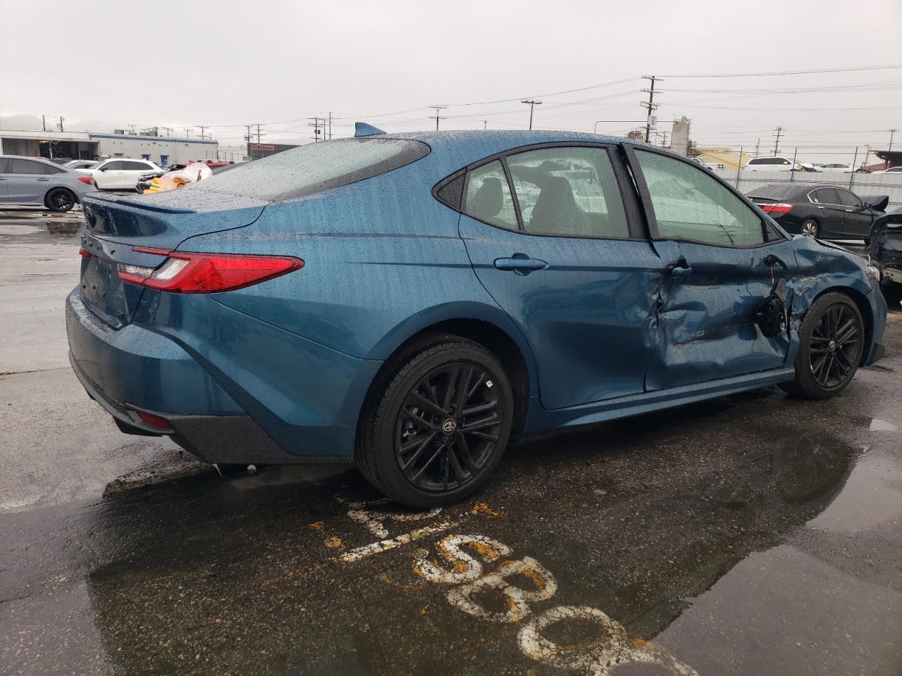 2025 TOYOTA CAMRY XSE - Фото 3