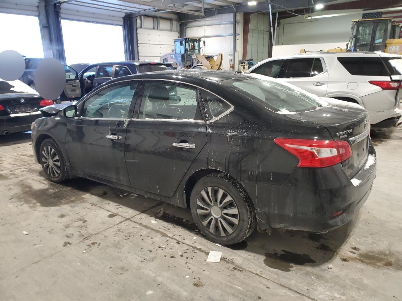 2017 NISSAN SENTRA S - Фото 2