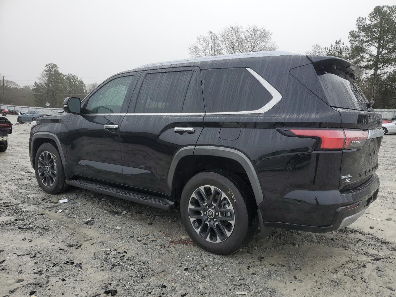 2024 TOYOTA SEQUOIA SR - Фото 2