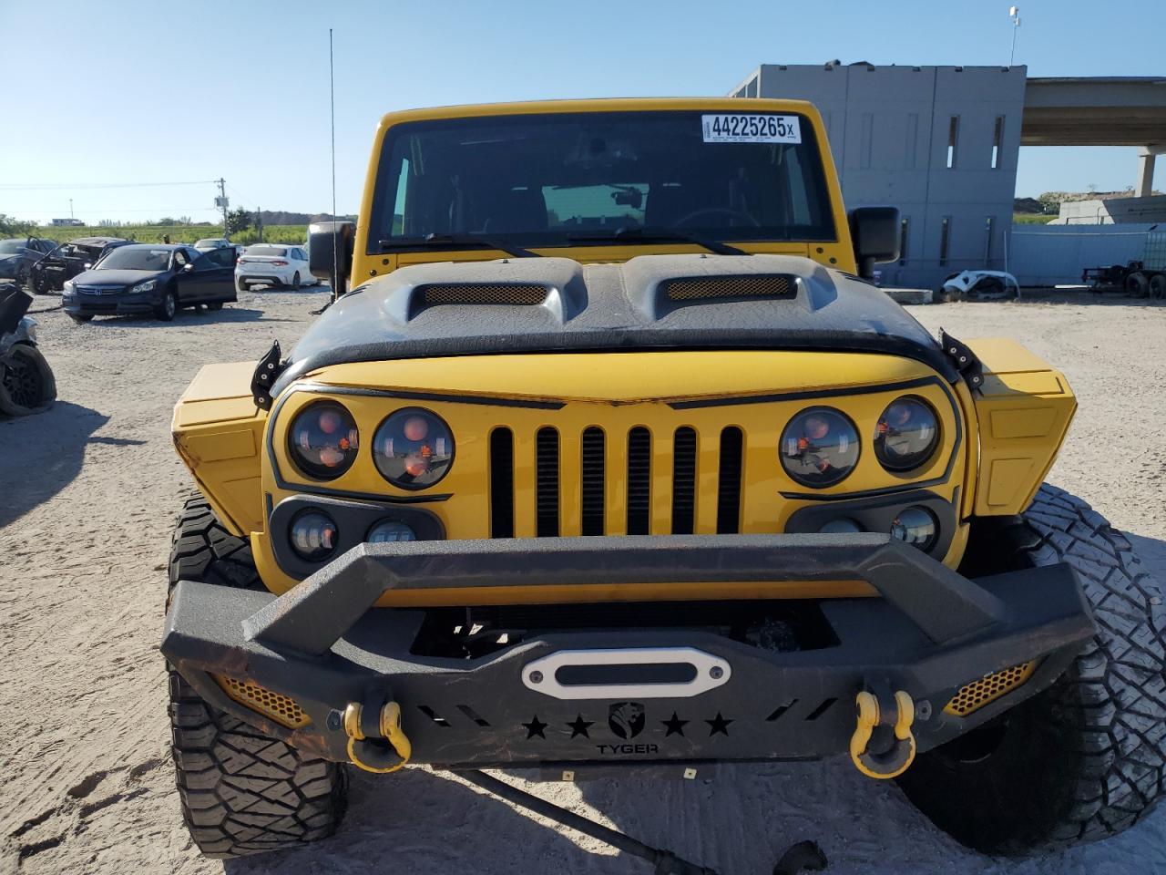 2015 JEEP WRANGLER U - Фото 5