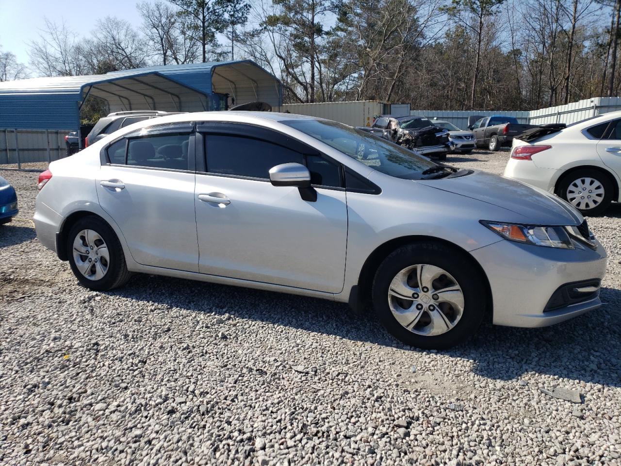 2015 HONDA CIVIC LX - Image 4