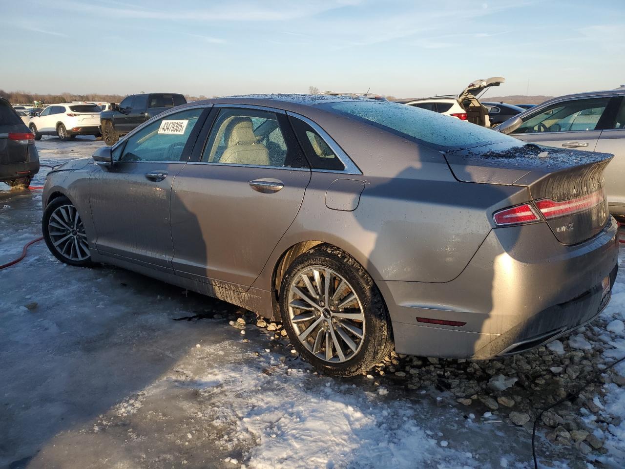 2019 LINCOLN MKZ RESERV - Image 2