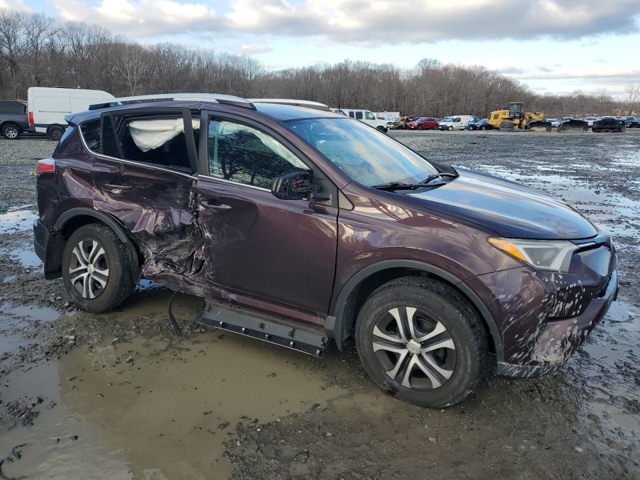 2016 TOYOTA RAV4 LE - Фото 4