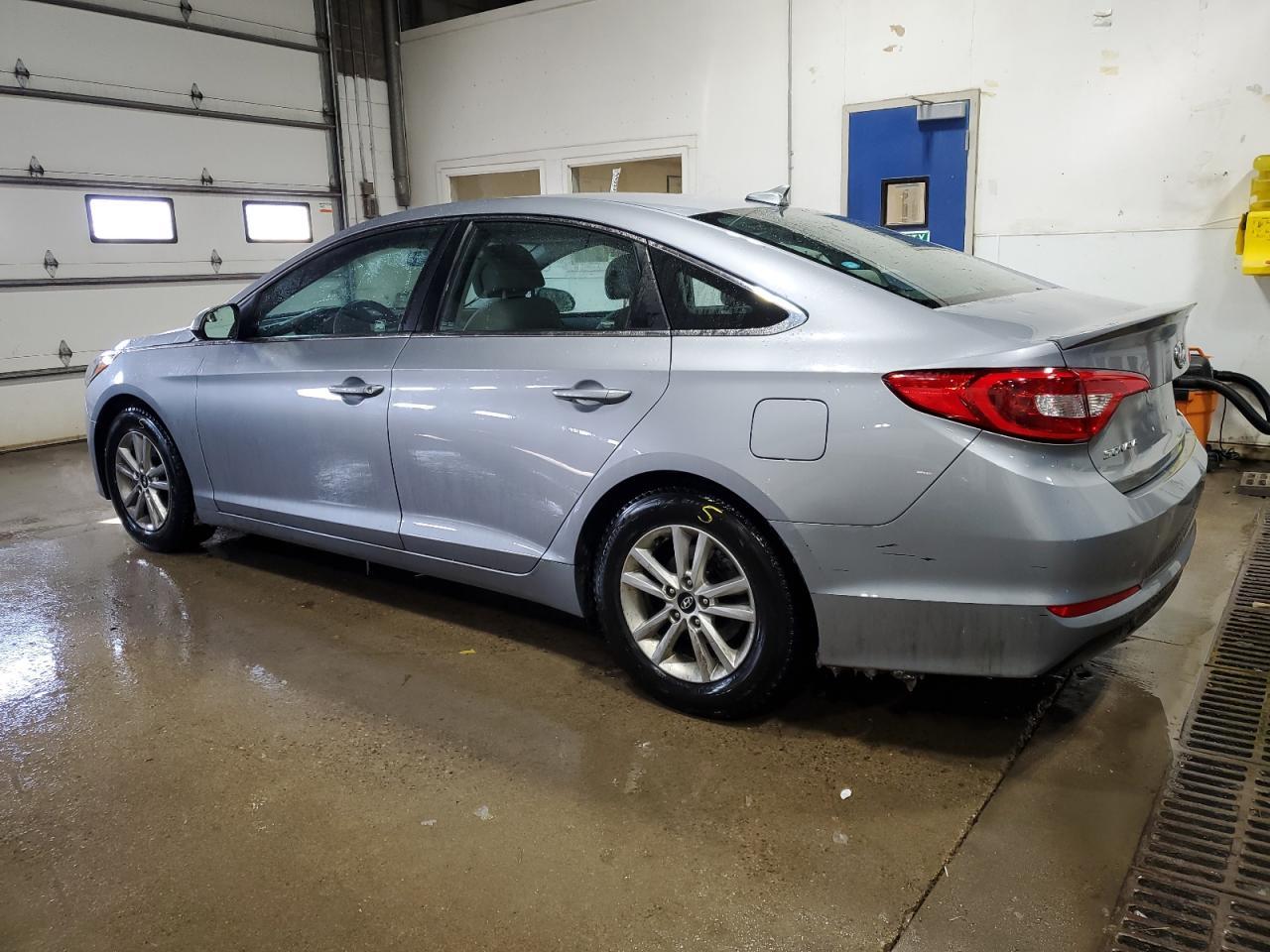 2017 HYUNDAI SONATA SE - Фото 2