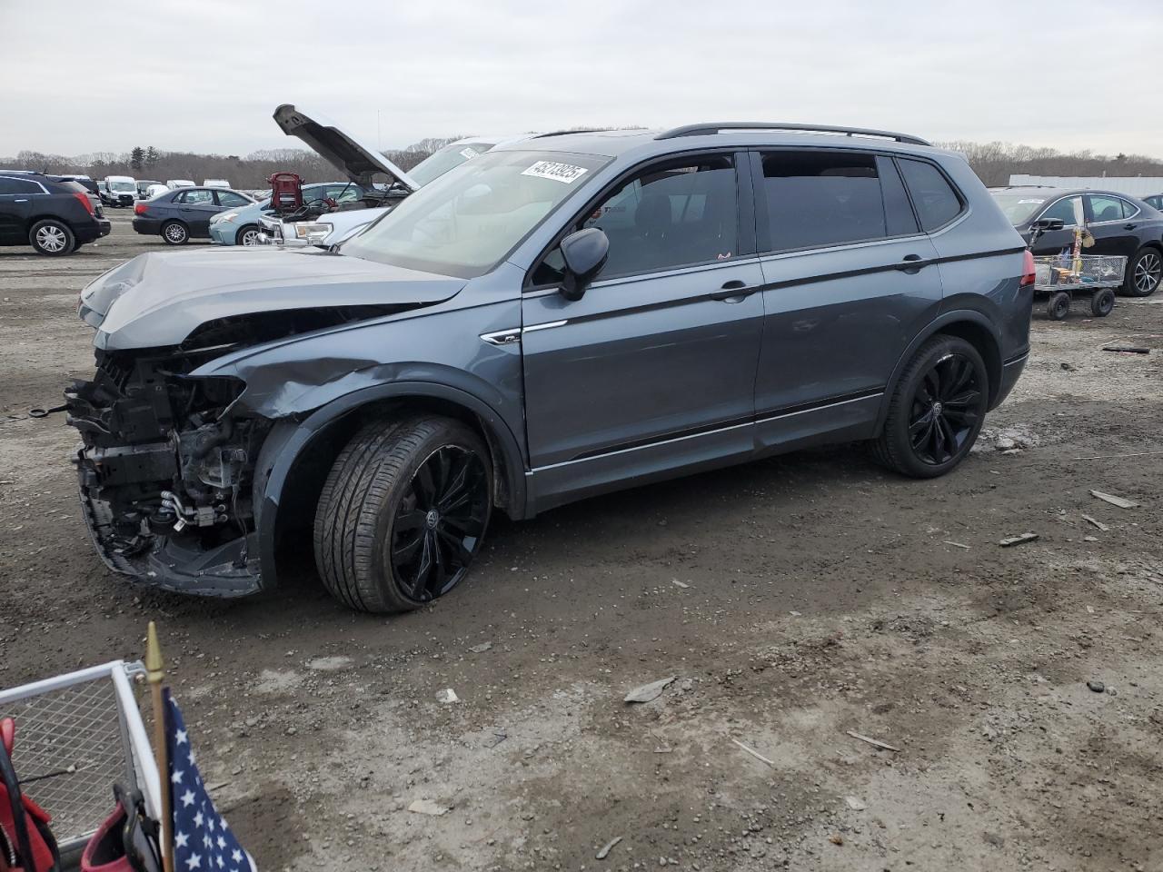 2021 VOLKSWAGEN TIGUAN SE