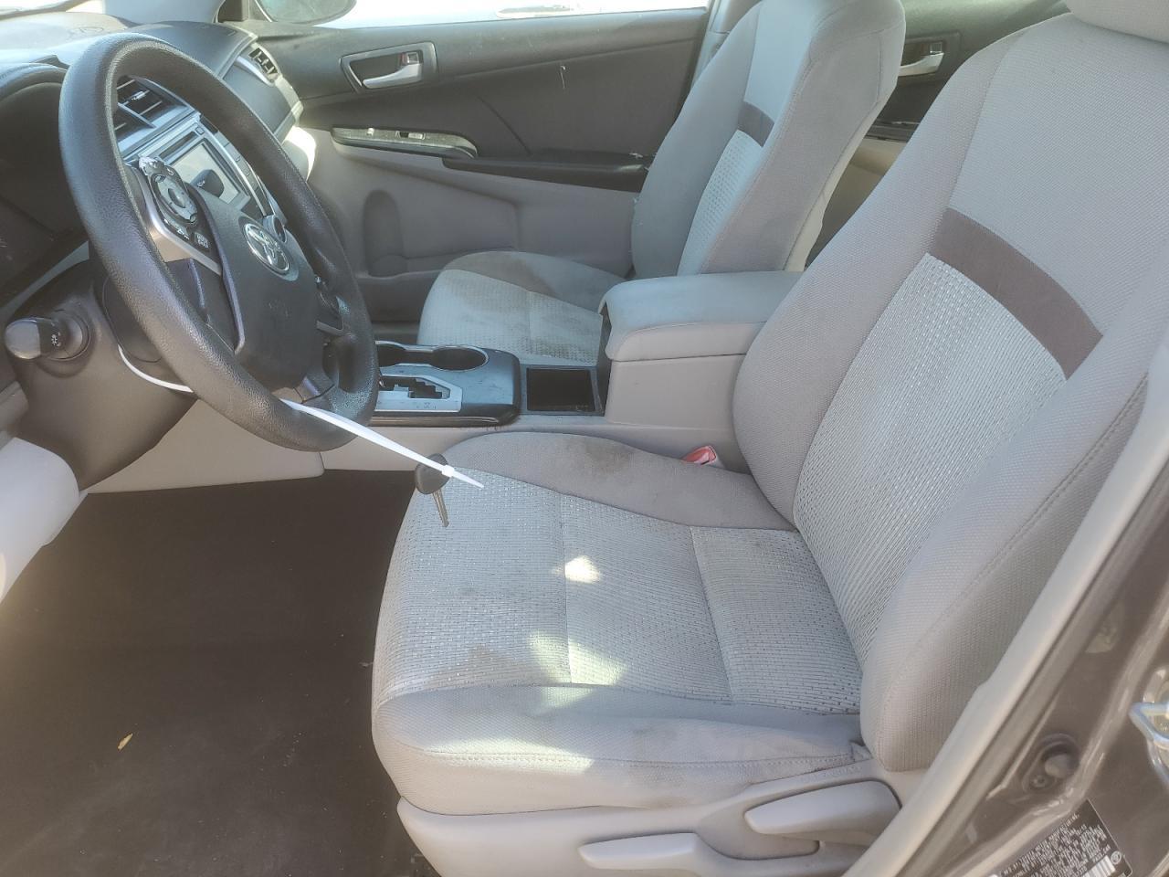 2014 TOYOTA CAMRY L - Image 7