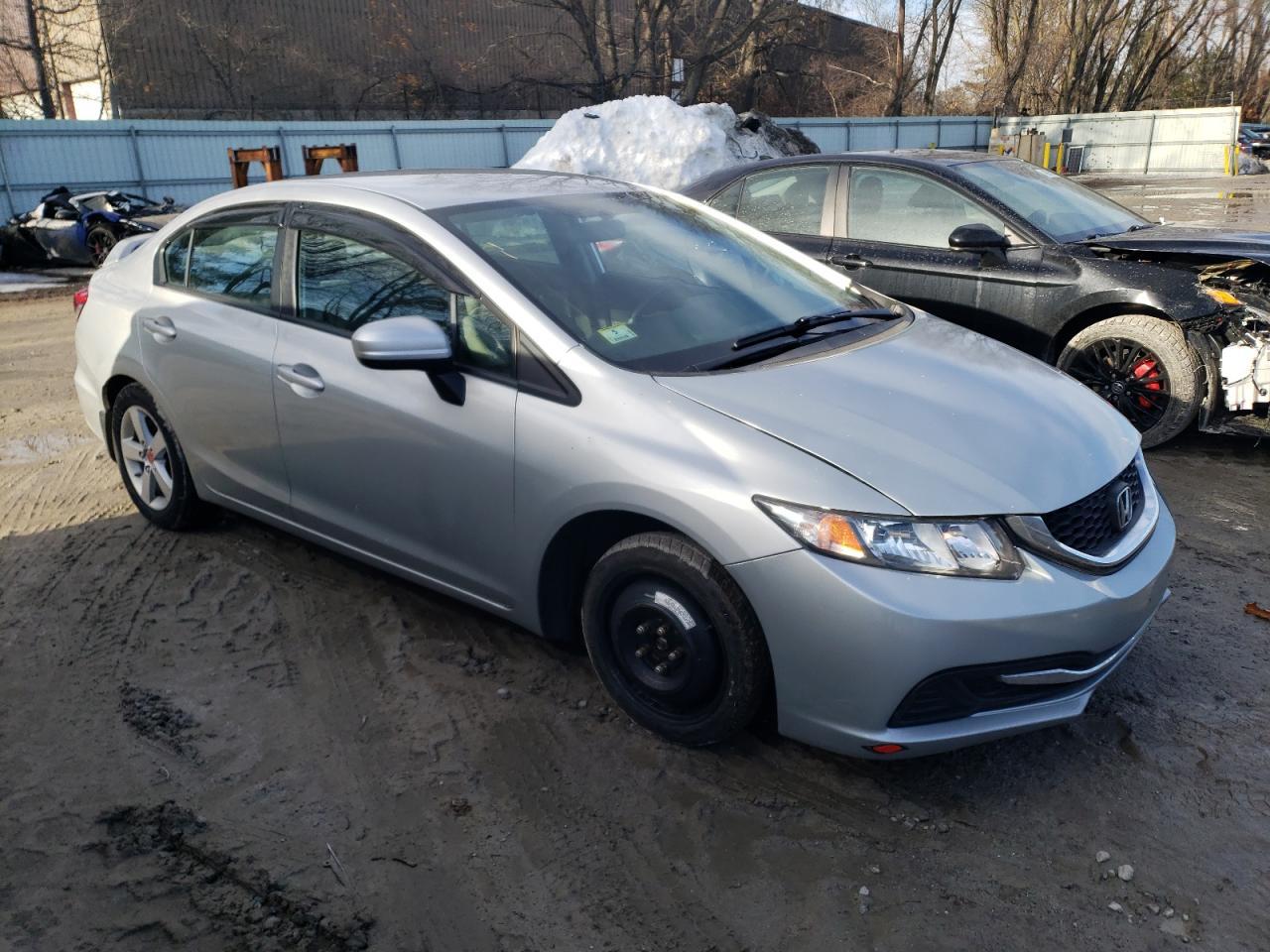 2015 HONDA CIVIC LX - Фото 4
