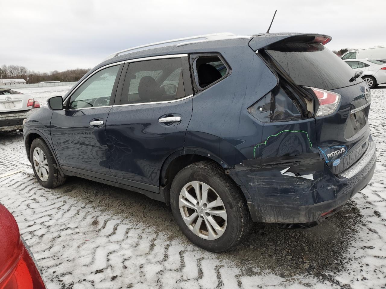 2015 NISSAN ROGUE S - Image 2