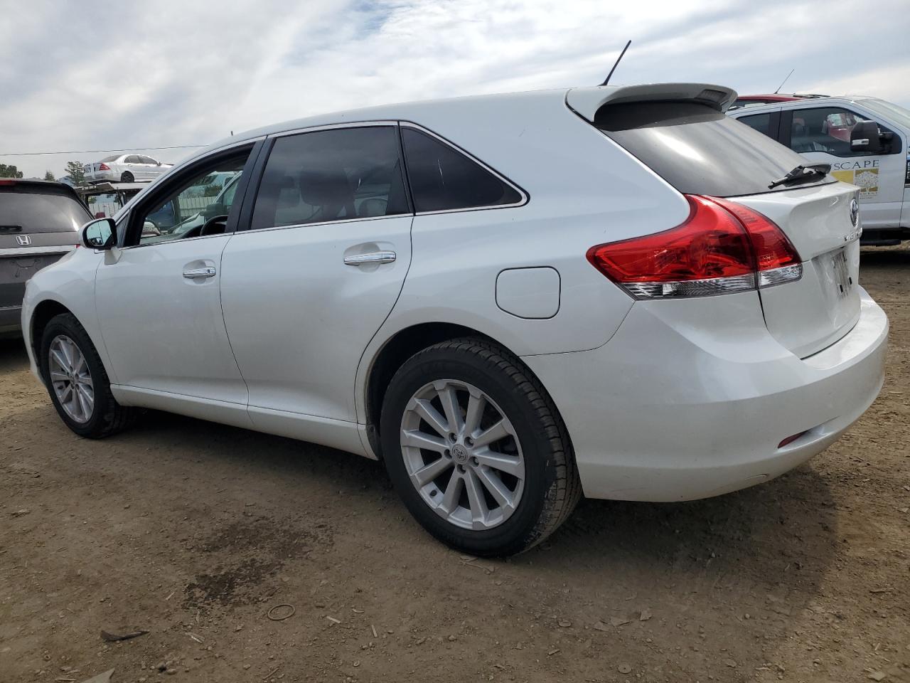 2012 TOYOTA VENZA LE - Фото 2