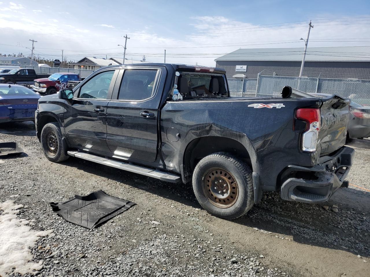 2019 CHEVROLET SILVERADO - Image 2