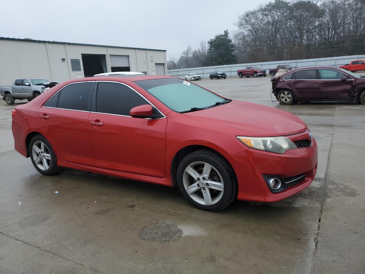 2014 TOYOTA CAMRY L - Image 4