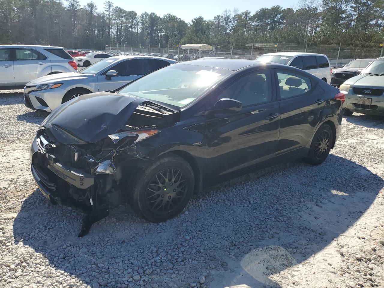 2013 HYUNDAI ELANTRA GL