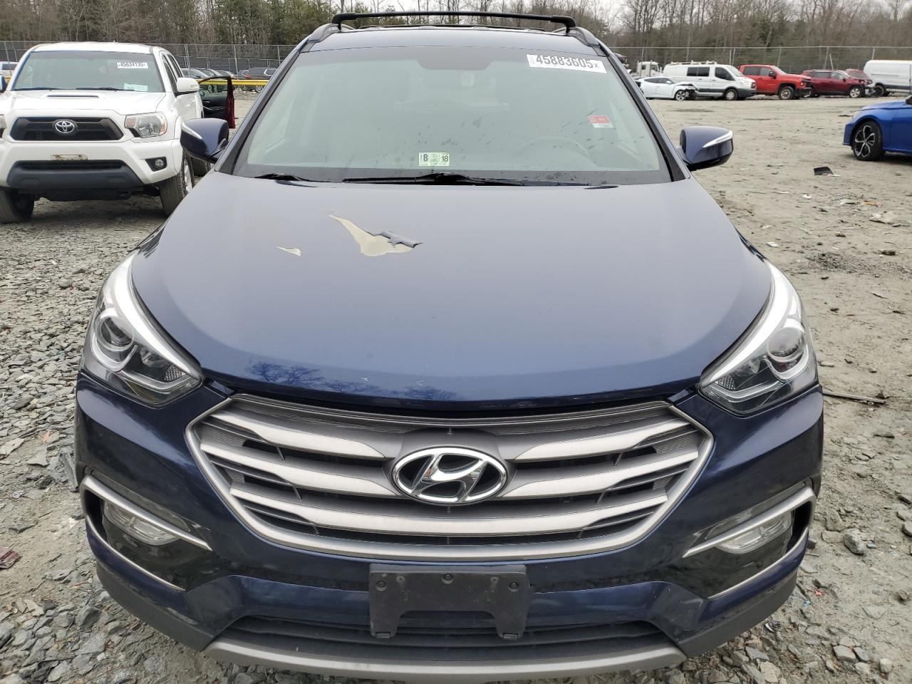 2017 HYUNDAI SANTA FE S - Image 5