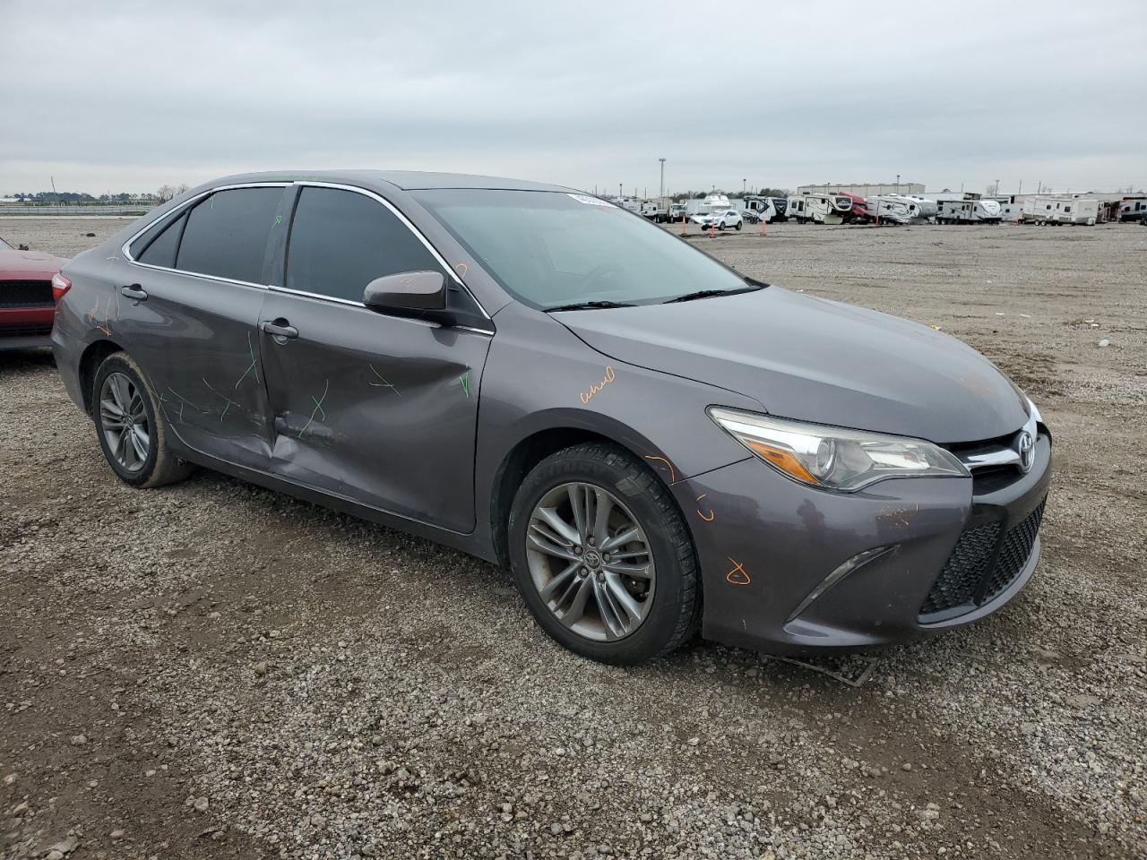 2015 TOYOTA CAMRY LE - Фото 4