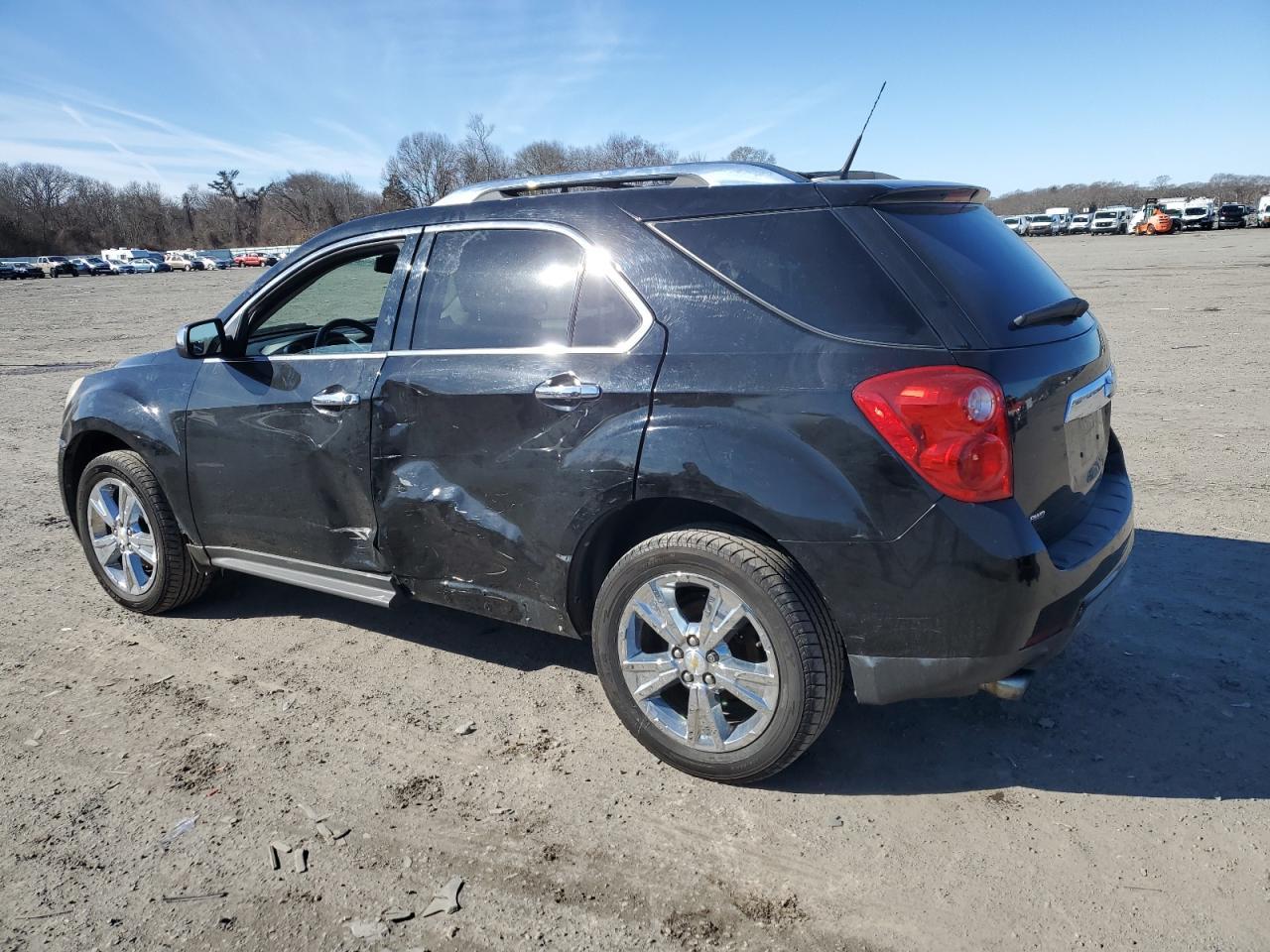 2011 CHEVROLET EQUINOX LT - Фото 2
