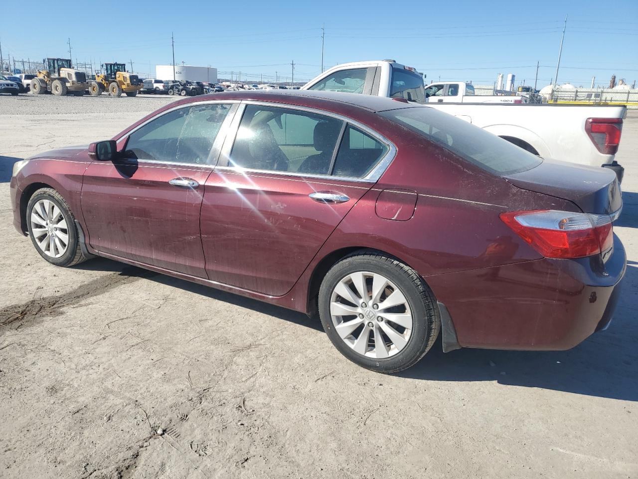 2015 HONDA ACCORD EXL - Image 2