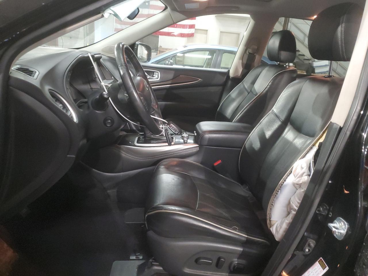 2019 INFINITI QX60 LUXE - Image 7